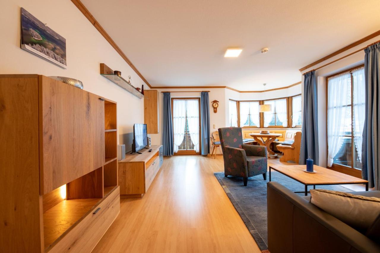 Bernadein Apartment Garmisch-Partenkirchen Bagian luar foto