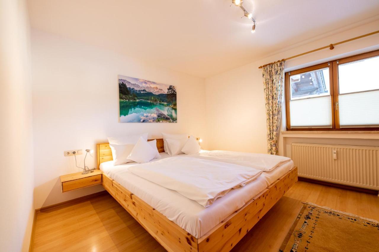 Bernadein Apartment Garmisch-Partenkirchen Bagian luar foto