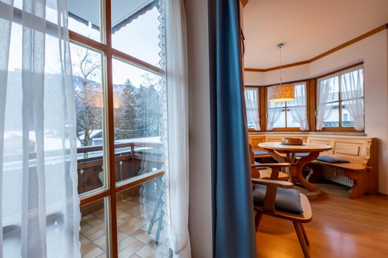 Bernadein Apartment Garmisch-Partenkirchen Bagian luar foto